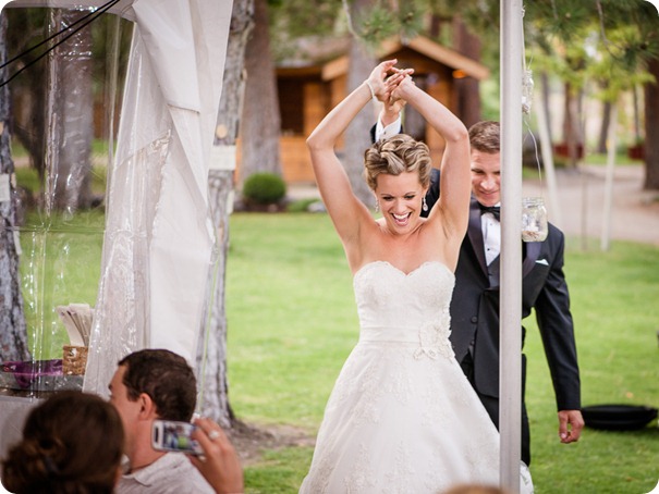 Kaleaden-rustic-elegant-wedding_Ponderosa-Point_Skaha-lake150_by-Kevin-Trowbridge