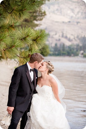 Kaleaden-rustic-elegant-wedding_Ponderosa-Point_Skaha-lake91_by-Kevin-Trowbridge