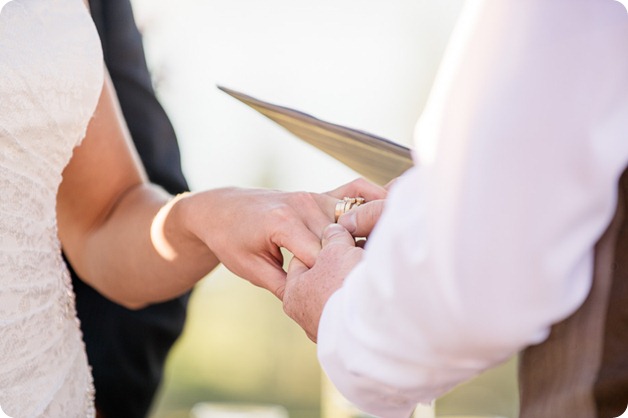 Kelowna-Summerhill-Winery-fall-wedding-vineyard-barn-pyramid-portraits51_by-Kevin-Trowbridge