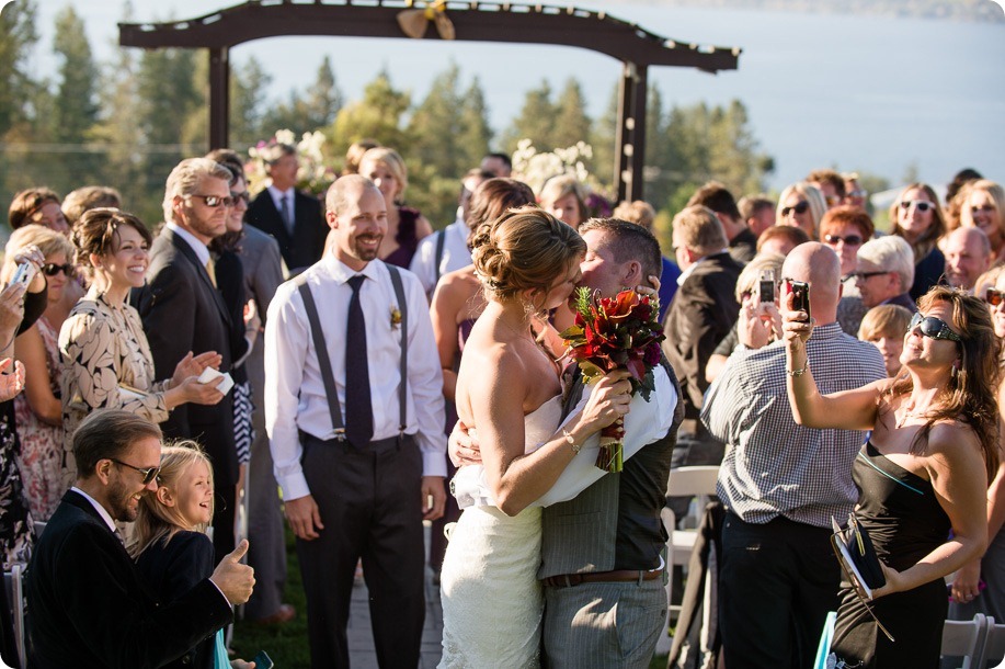 Kelowna-Summerhill-Winery-fall-wedding-vineyard-barn-pyramid-portraits56_by-Kevin-Trowbridge