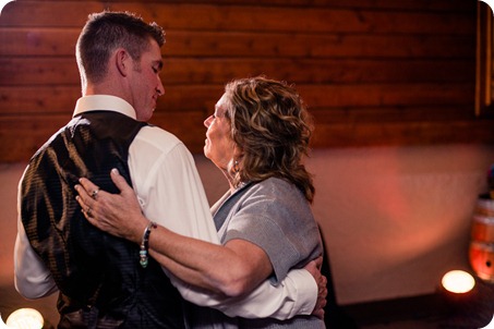 Kelowna-Summerhill-Winery-fall-wedding-vineyard-barn-pyramid-portraits92_by-Kevin-Trowbridge