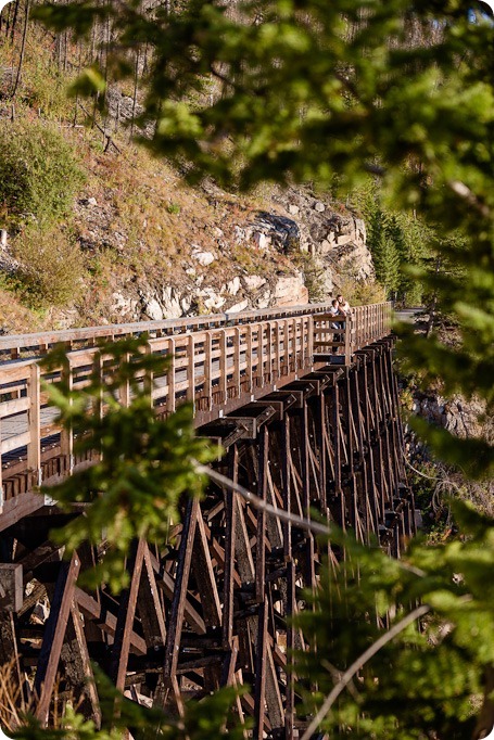 Myra-Canyon-engagement-Kelowna-train-tressles-cruiser-bikes41_by-Kevin-Trowbridge