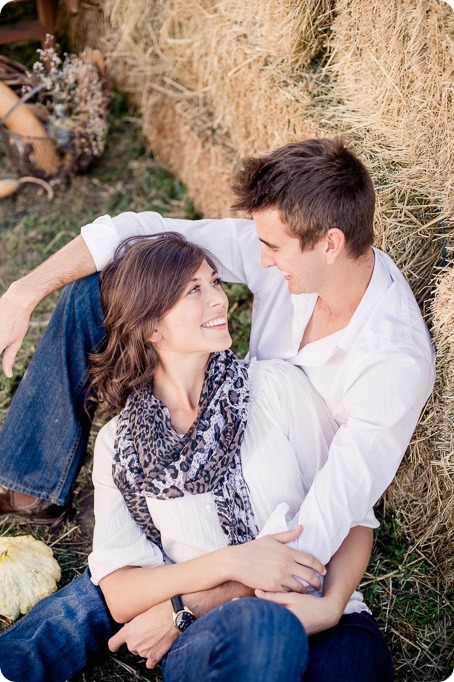 Kelowna-fall-autumn-farm-engagement-session-with-horses_1856_by-Kevin-Trowbridge