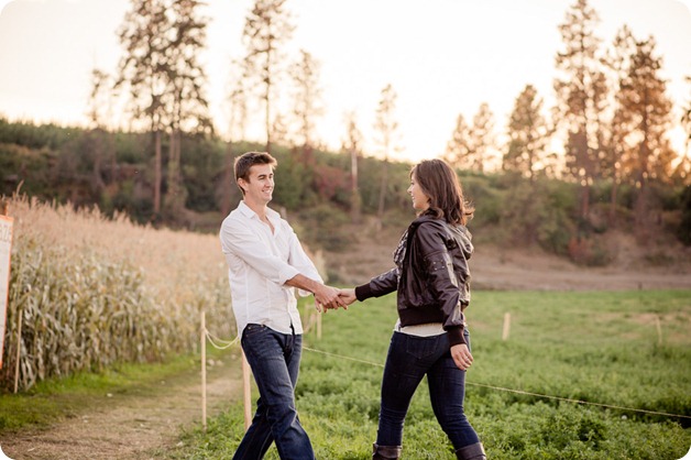 Kelowna-fall-autumn-farm-engagement-session-with-horses_2380_by-Kevin-Trowbridge
