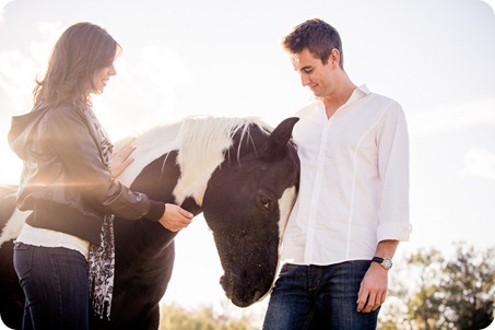 Kelowna-fall-autumn-farm-engagement-session-with-horses_2995_by-Kevin-Trowbridge