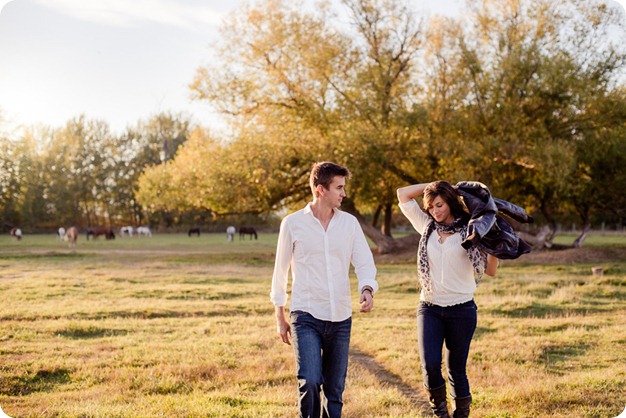 Kelowna-fall-autumn-farm-engagement-session-with-horses_3344_by-Kevin-Trowbridge