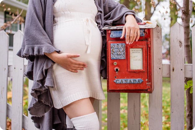 kelowna-maternity-session_beauty-portraits43_by-Kevin-Trowbridge