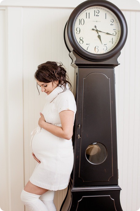 kelowna-maternity-session_beauty-portraits56_by-Kevin-Trowbridge