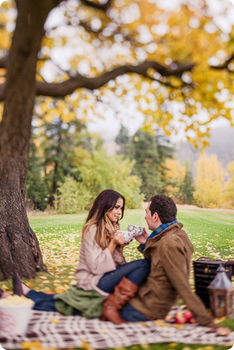 oyama-engagement-session_autumn-portraits72_by-Kevin-Trowbridge