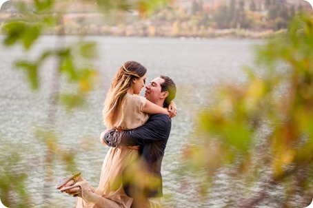 oyama-engagement-session_autumn-portraits91_by-Kevin-Trowbridge