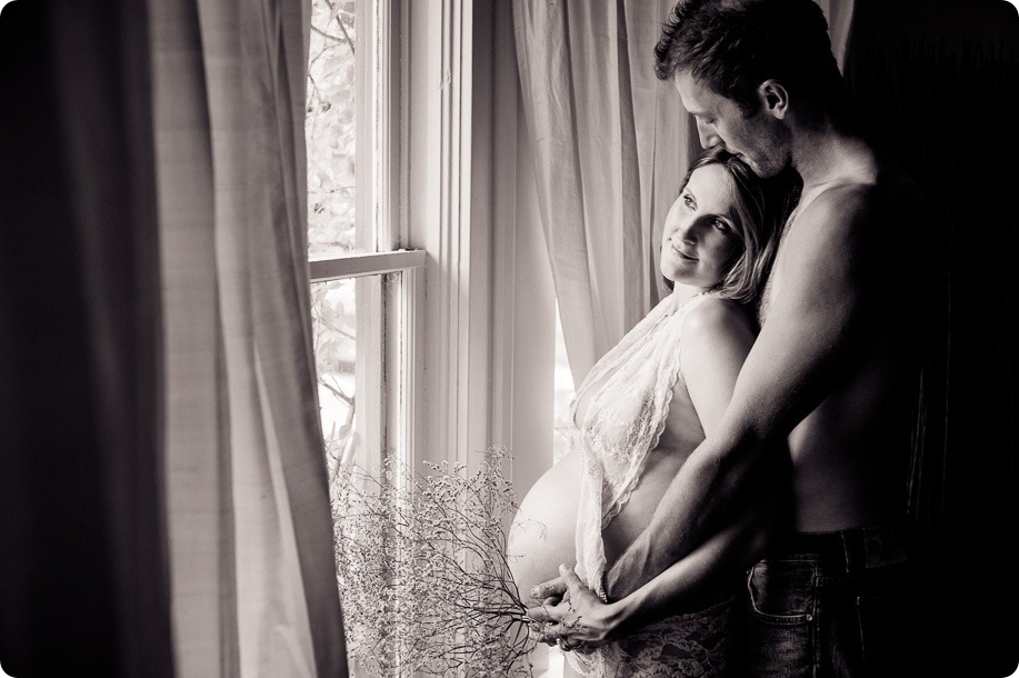 kelowna-beauty-session_maternity-portraits03_by-Kevin-Trowbridge