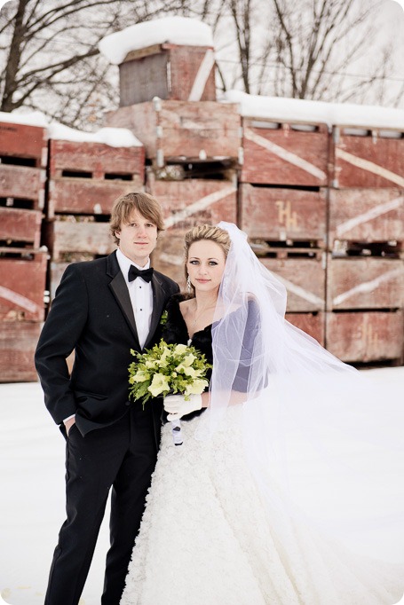 okanagan_winter-wedding_new-year's-eve80_by-Kevin-Trowbridge