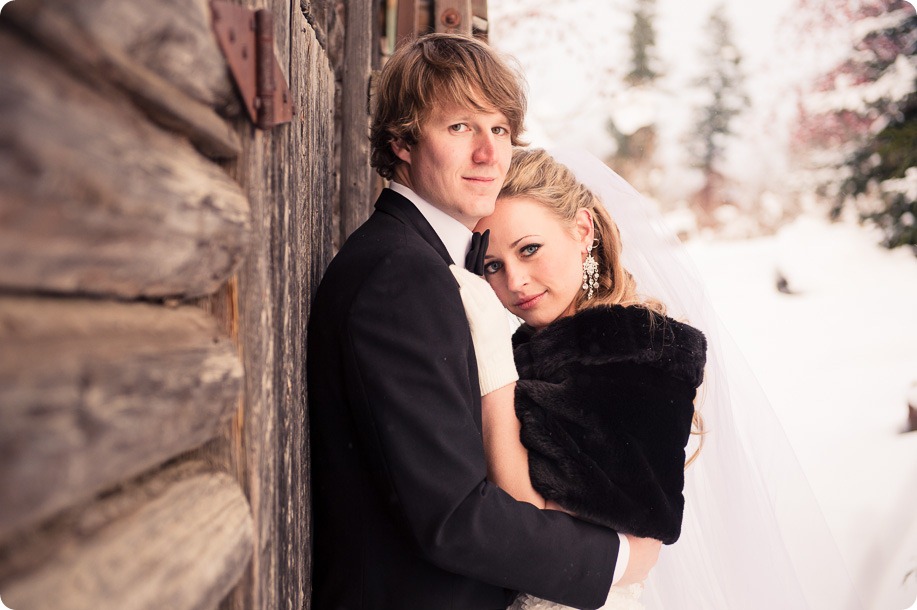 okanagan_winter-wedding_new-year's-eve94_by-Kevin-Trowbridge