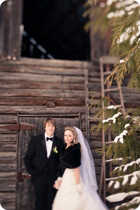 okanagan_winter-wedding_new-year's-eve95_by-Kevin-Trowbridge