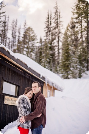 Silverstar-winter-engagement-session_horse-drawn-sleigh77_by-Kevin-Trowbridge