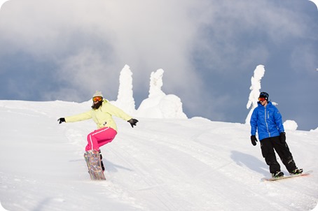 Big-White_snowboard-engagement-session_snowghost-portraits_100_by-Kevin-Trowbridge