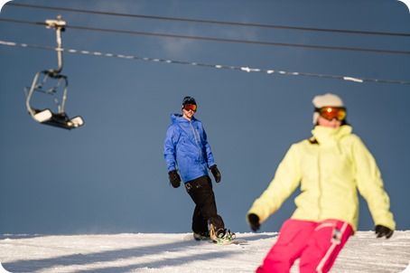 Big-White_snowboard-engagement-session_snowghost-portraits_114_by-Kevin-Trowbridge