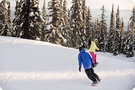 Big-White_snowboard-engagement-session_snowghost-portraits_124_by-Kevin-Trowbridge