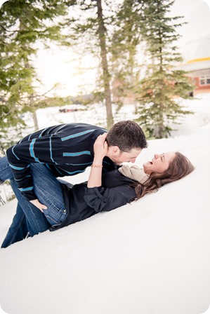 Big-White_snowboard-engagement-session_snowghost-portraits_45_by-Kevin-Trowbridge