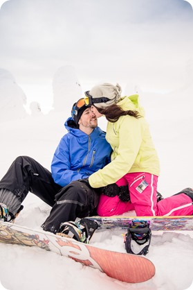 Big-White_snowboard-engagement-session_snowghost-portraits_66_by-Kevin-Trowbridge