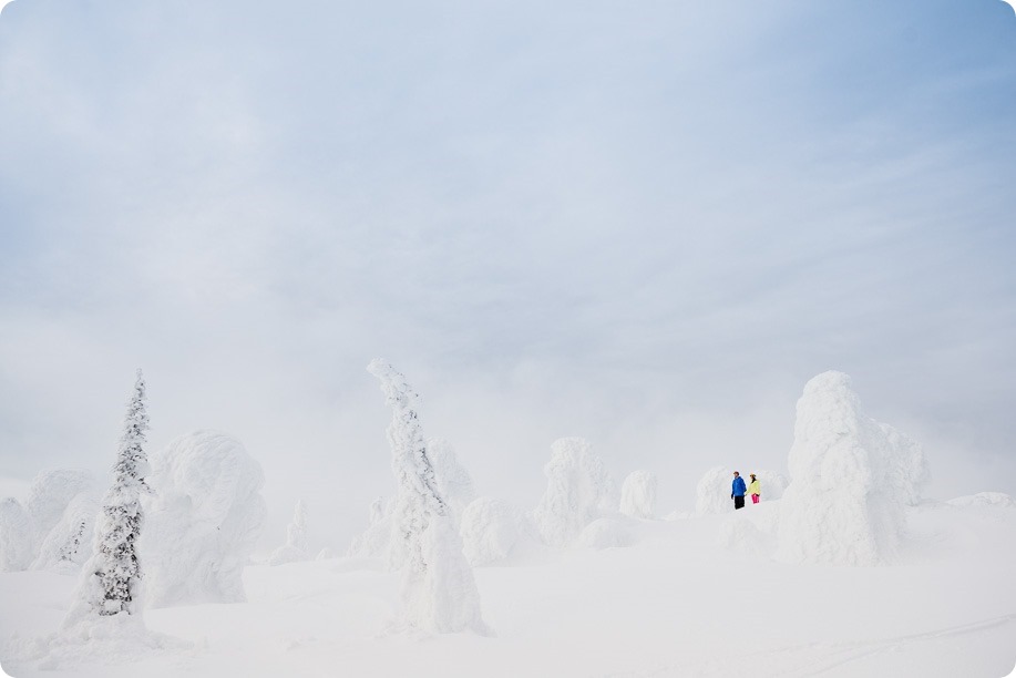 Big-White_snowboard-engagement-session_snowghost-portraits_76_by-Kevin-Trowbridge