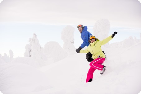 Big-White_snowboard-engagement-session_snowghost-portraits_78_by-Kevin-Trowbridge