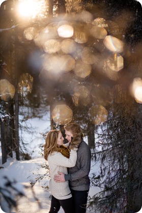 Crystal-Mountain_Kelowna-engagement-session_snowshoeing-smores_58_by-Kevin-Trowbridge