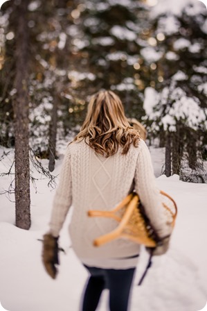 Crystal-Mountain_Kelowna-engagement-session_snowshoeing-smores_66_by-Kevin-Trowbridge