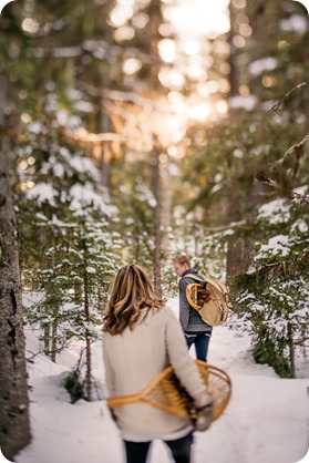 Crystal-Mountain_Kelowna-engagement-session_snowshoeing-smores_67_by-Kevin-Trowbridge