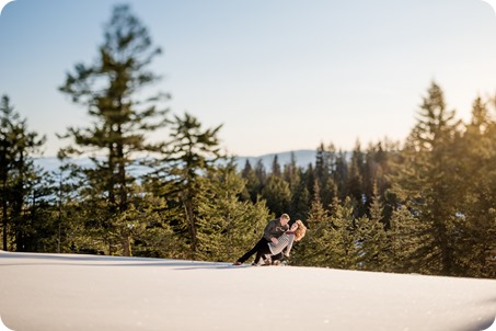 Crystal-Mountain_Kelowna-engagement-session_snowshoeing-smores_77_by-Kevin-Trowbridge