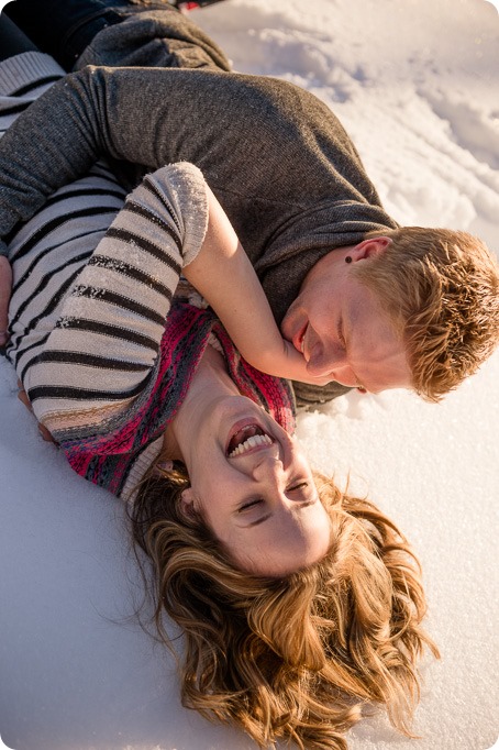 Crystal-Mountain_Kelowna-engagement-session_snowshoeing-smores_80_by-Kevin-Trowbridge