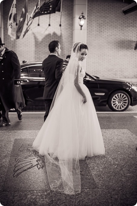 persian-wedding_queen-elizabeth-park_fairmont-hotel-vancouver-wedding-photography_58_by-Kevin-Trowbridge