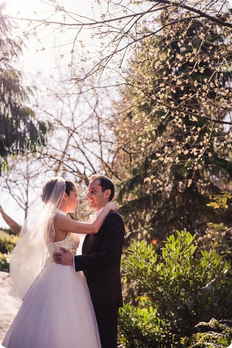 persian-wedding_queen-elizabeth-park_fairmont-hotel-vancouver-wedding-photography_74_by-Kevin-Trowbridge