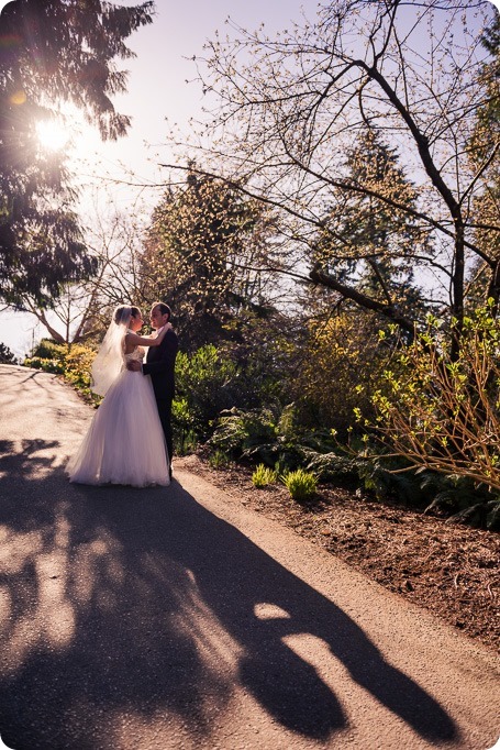 persian-wedding_queen-elizabeth-park_fairmont-hotel-vancouver-wedding-photography_75_by-Kevin-Trowbridge