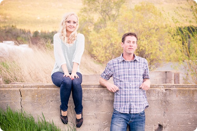 convertible-Cadillac_engagement-portraits_travel-cherry-orchard_Okanagan_118_by-Kevin-Trowbridge