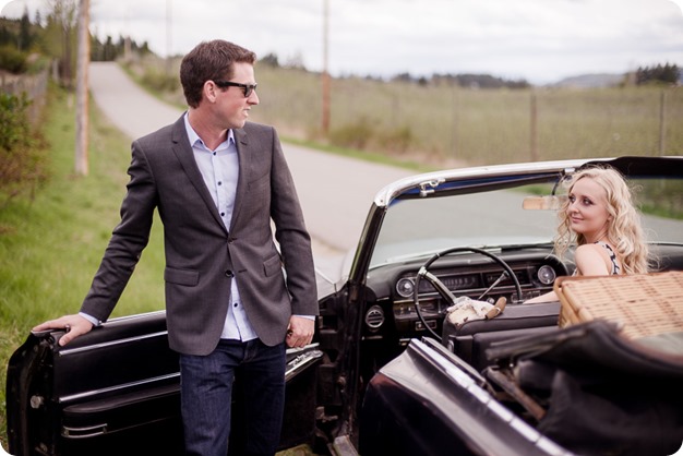 convertible-Cadillac_engagement-portraits_travel-cherry-orchard_Okanagan_11_by-Kevin-Trowbridge