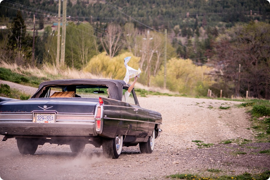 convertible-Cadillac_engagement-portraits_travel-cherry-orchard_Okanagan_136_by-Kevin-Trowbridge