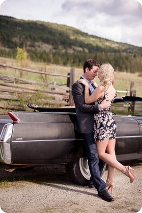 convertible-Cadillac_engagement-portraits_travel-cherry-orchard_Okanagan_22_by-Kevin-Trowbridge