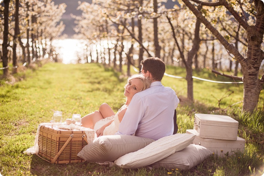 convertible-Cadillac_engagement-portraits_travel-cherry-orchard_Okanagan_59_by-Kevin-Trowbridge