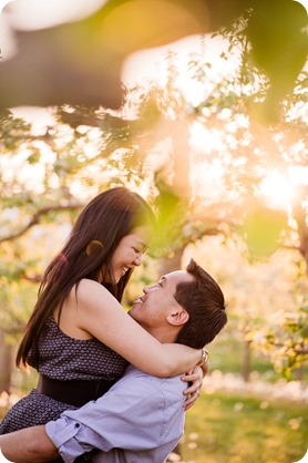 tandem-bike_engagement-portraits_apple-orchard_Kelowna_114_by-Kevin-Trowbridge