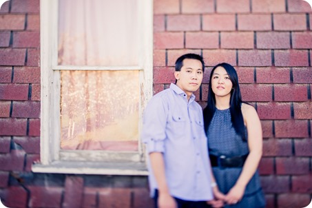 tandem-bike_engagement-portraits_apple-orchard_Kelowna_31_by-Kevin-Trowbridge