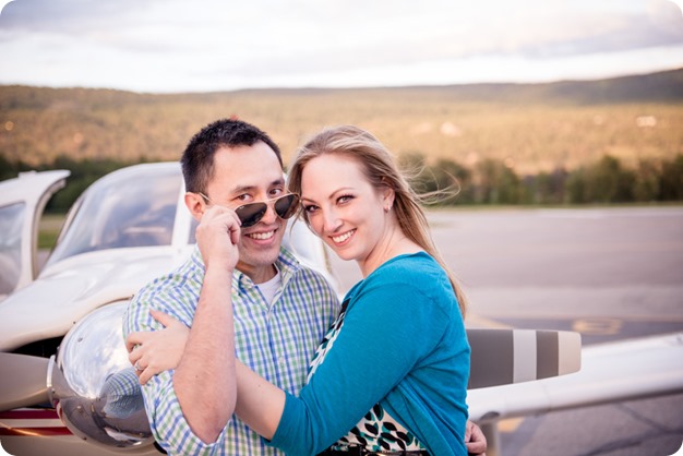 Kelowna-airport-engagement-session_airplane-portraits_108_by-Kevin-Trowbridge