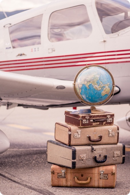 Kelowna-airport-engagement-session_airplane-portraits_38_by-Kevin-Trowbridge