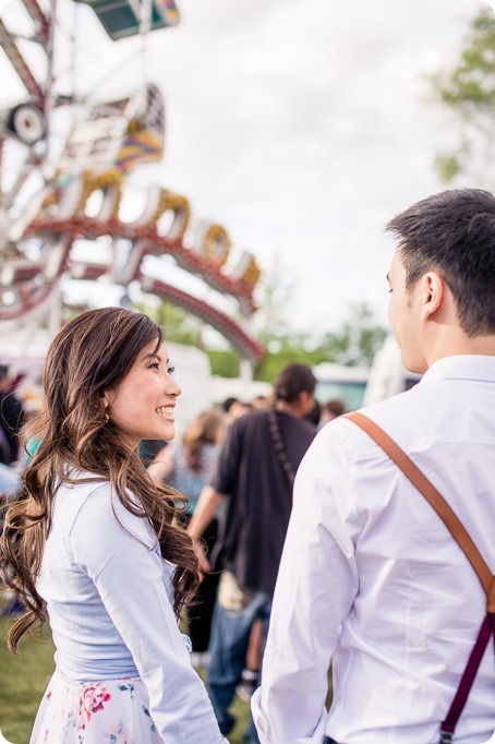 Kelowna-carnival-engagement-session_amusement-park-portraits03_by-Kevin-Trowbridge