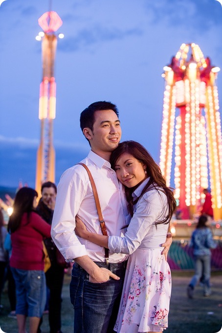 Kelowna-carnival-engagement-session_amusement-park-portraits165_by-Kevin-Trowbridge