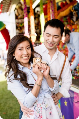 Kelowna-carnival-engagement-session_amusement-park-portraits22_by-Kevin-Trowbridge