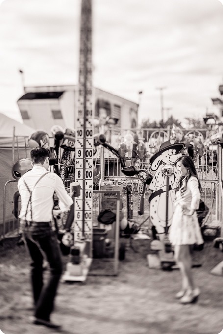 Kelowna-carnival-engagement-session_amusement-park-portraits28_by-Kevin-Trowbridge