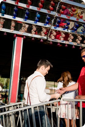 Kelowna-carnival-engagement-session_amusement-park-portraits62_by-Kevin-Trowbridge