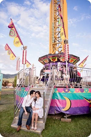 Kelowna-carnival-engagement-session_amusement-park-portraits92_by-Kevin-Trowbridge