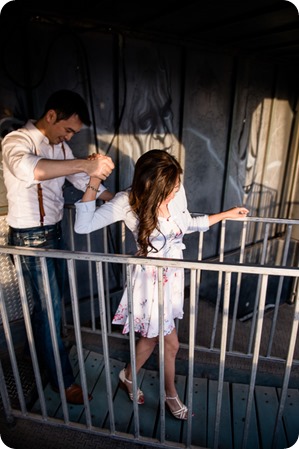 Kelowna-carnival-engagement-session_amusement-park-portraits98_by-Kevin-Trowbridge